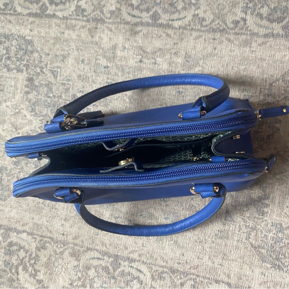 NWT Clark’s purse - Picture 4 of 4